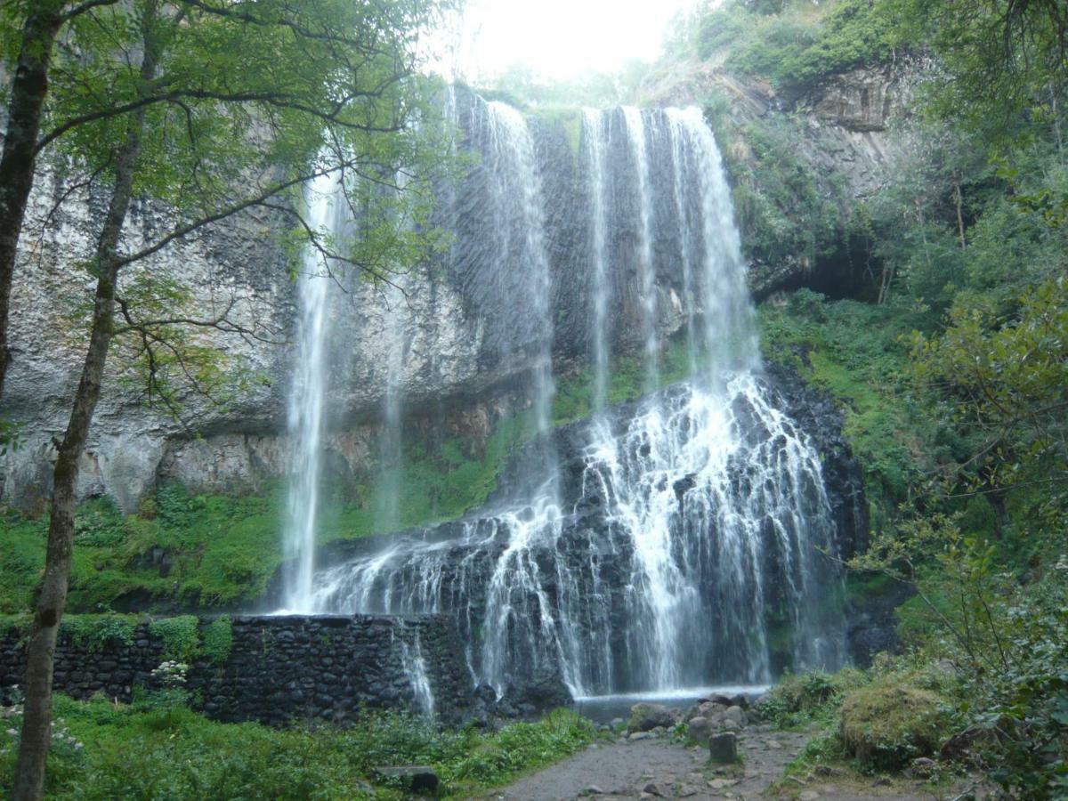 Le Puy-en-VelayLe Petit Dykeアパートメント エクステリア 写真